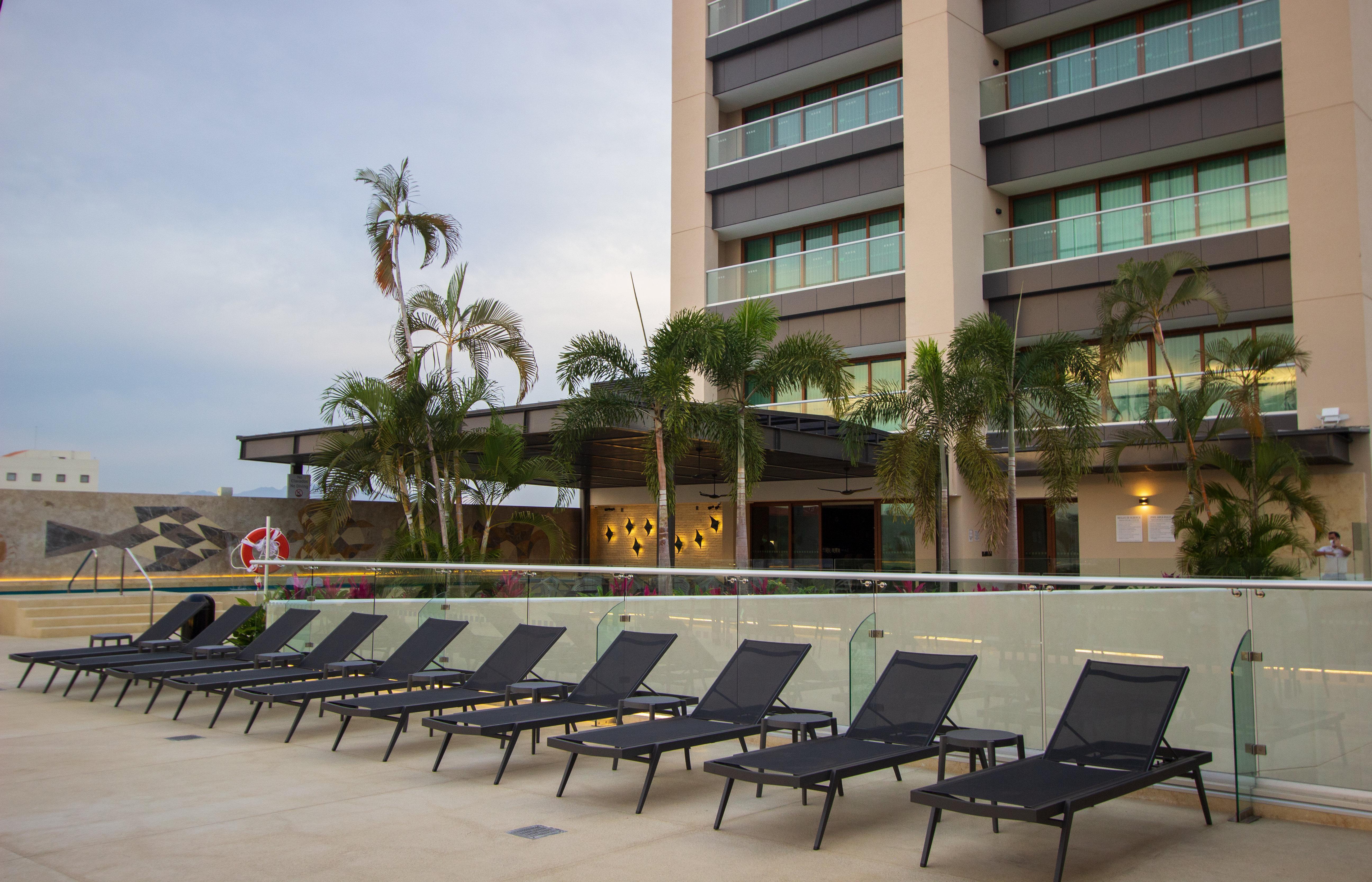 Holiday Inn & Suites - Puerto Vallarta Marina & Golf, An Ihg Hotel Exterior foto